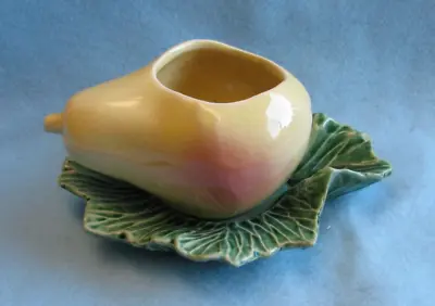 Vintage Nelson McCoy Pottery Pear Wall Pocket • $20