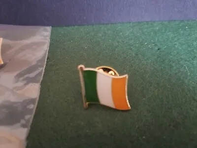 £3.50 • Buy Irish National Flag Pin Badge. 