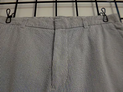 J. Crew==33 / 34 Waist X 30  Inseam==blue & White Seersucker Pants • $18.50