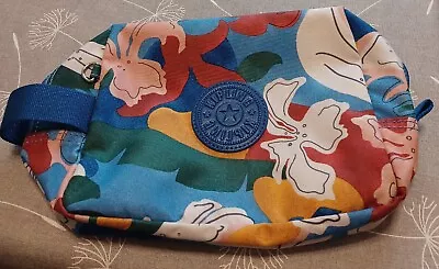 £25 • Buy Kipling Parac Large Toiletry Bag With Carry Handle - Botanical Print