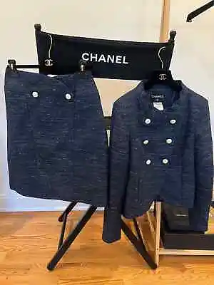 Chanel 15p Tweed Cc Buttons Skirt & Jacket Set Suit Fr42 Us10 • $2200