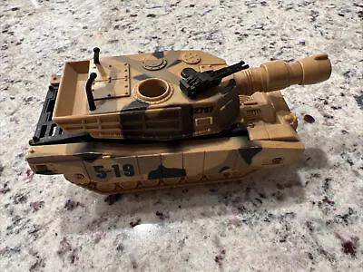 Matchbox 1998 Military Mission Bravo Sand Tiger Tank 5-19 • $10