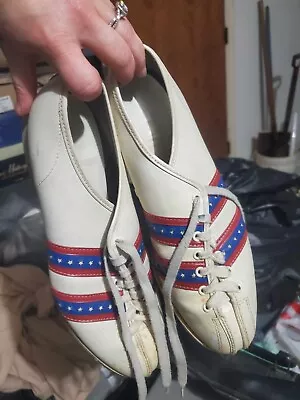 Men's Vintage Red Blue & White Size 9 Bowling Shoes • $25