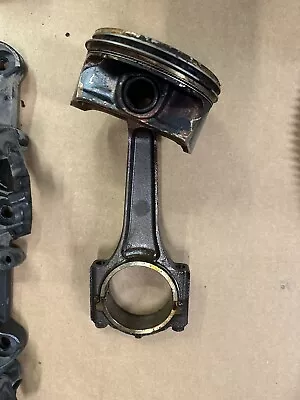 09-12 Dodge Chrysler 5.7 HEMI Connecting Rod & Piston ML4E34(2) • $34.99