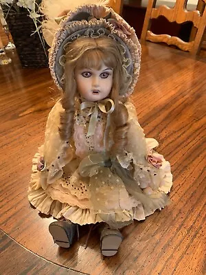 Christine Et Cecile Porcelain Collectible Doll - Made By Mundia - Solange • $169.99