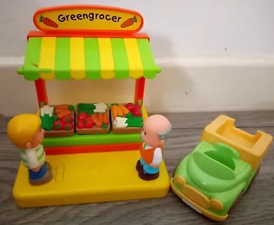 Early Learning HAPPYLAND Greengrocer Market Stall   & 2 Figures & Delivery Van • £6.80