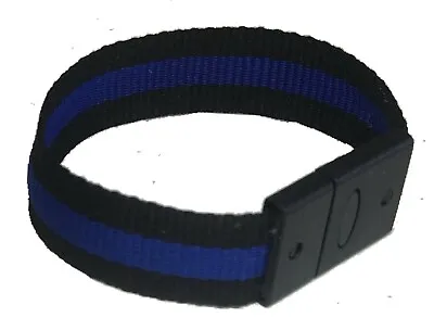 Thin Blue Line Fabric Wristband With Safety Breakaway • £3.99