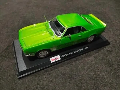 MAISTO 1:18 Scale - 1968 Chevrolet Camaro Z/28 Coupe - Green -  Diecast Model! • £39.79