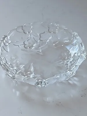 Vintage Walther Glass Bowl Raised Flower Design 6  • £12