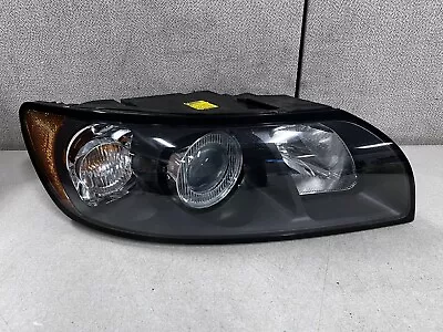 2004-2007 Volvo S40 V50 Headlight Lamp Halogen Right Passenger OEM 30698802 • $100