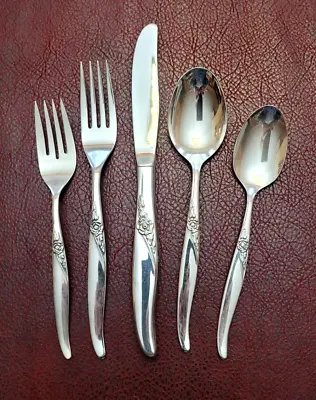 Oneida Ltd** LA ROSE** Stainless Flatware Set  (NEW) • $14.50