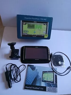 Magellan Roadmate 1700-MU GPS Bundle W/Mount Power Cord USB TESTED & WORKING  • $59.99