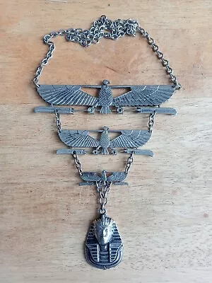 Egyptian Tutankhamen Necklace • £8