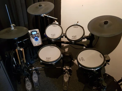 $1900 • Buy Roland KV-15 Drum Kit - Tama Iron Cobra P900 Dbl Kick