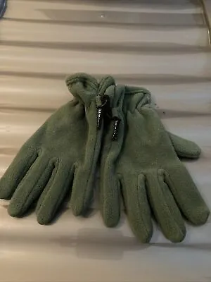 Celtic Ladies Gloves Small New  • £8
