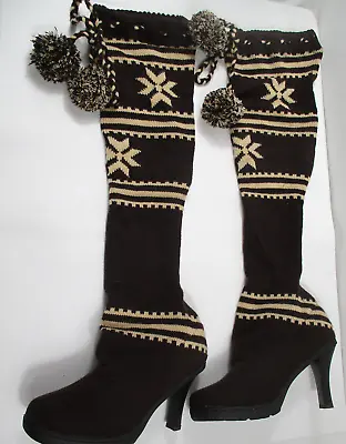 New Bamboo Lars-28 Over The Knee 3.5  Heel Knit Boots Sz 10 Pom Pom Vegan • $26.39