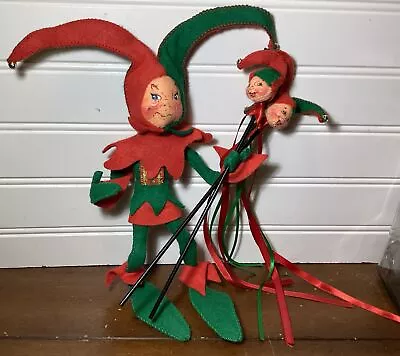 HTF Vintage 1997 Annalee Red & Green 10.5” JESTER & PUPPETS Heads On Poles • $69.99