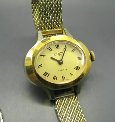 VTG VULCAIN WRIST WATCH 17-Jewel GOLD TONE Mesh Band WIDE OVAL FACE Works Some • $18