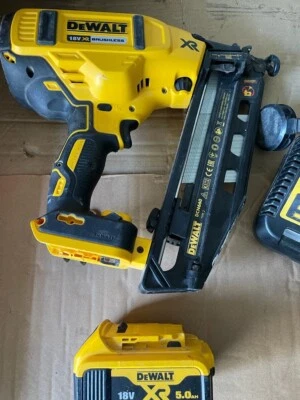 £102 • Buy DeWalt DCN660N 18V XR Brushless 2nd Fix Finish Nailer With 1 X 5.0ah Battery