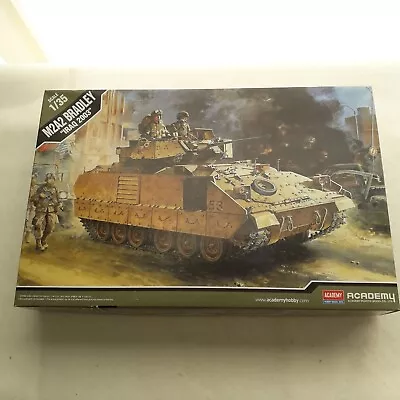 Academy 13205 1:35 Scale M2A2 Bradley Tank  Iraq 2003  Plastic Model Kit • £32.50