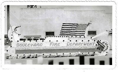 BUTTE MONTANA? SNAPSHOT Boulevard Fire Department Float 4th Of July Parade? • $4