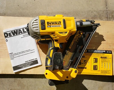 $120 • Buy DEWALT DCN692B 20V 2 - 3.5  Brushless 30° Framing Nailer (Tool Only) DEFECTIVE