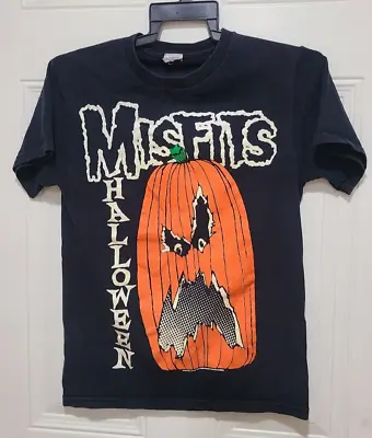 Vintage Misfits Halloween Tshirt Size S Glow In Dark Glen Danzig Evilive 2006 • $95