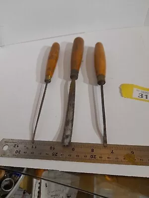 Vintage Wood Working Chisels Marples Etc Lot 31 • £15.80