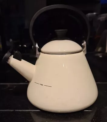 ⭐A Super LE CREUSET Stove Top Whistling Kone Kettle 1.6L VERY GOOD CONDITION  • £24