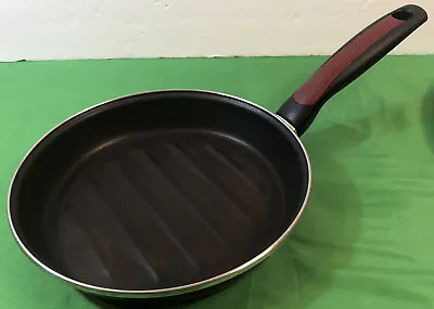 Vintage Megaware 10  Frying Pan With Grill Lines Retro Red Induction Ceramic • $20