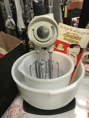 Vintage Sunbeam Mixmaster In Excellent Condition With Manual And Mixing Bowl! • $95