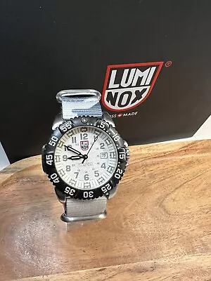 Luminox Colormark Diver XS.3150 White Face 44mm  Stainless Steel Case-Camo Strap • $239