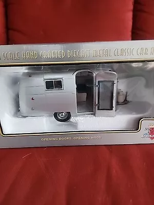 Motor City Classics Silver 1:18 Scale Diecast Model Air Stream Camper New In Box • $99