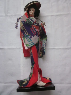 £8.99 • Buy Vintage Japanese Geisha Costume Figure On Wooden Base. Excellent Condition.