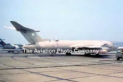 RAF 55 Squadron Handley Page Victor K.2 XL158 (1985) Photograph • £1.20