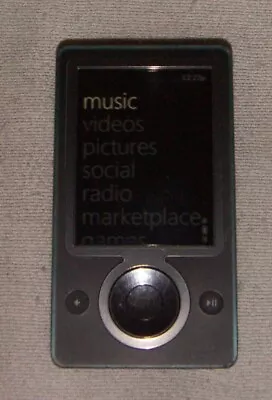 Microsoft Zune 30GB Digital Media MP3 Player Black. Works LCD Missing Pixels • $57.95