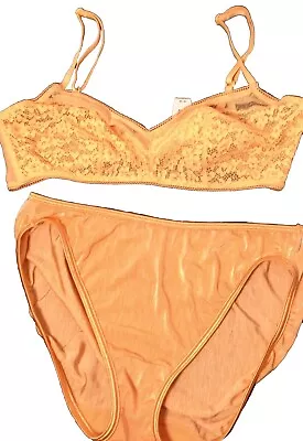 NWT Victorias Secret Lace Bralette M + Vassarette Panty Set ORANGE Marigold 7 L • $39.96