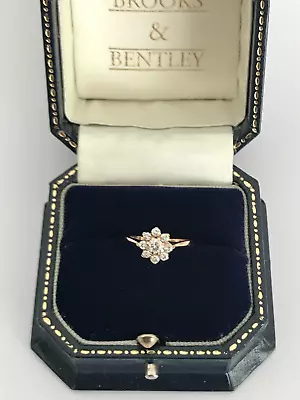 £315 • Buy 0.35ct Diamonds Flower Shaped 9ct Gold Cluster 1986 Vintage Ring Size I  1/2