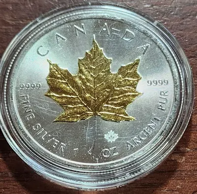 Canada Silver Maple Leaf 1 Oz .9999 Silver Gold Gilded (2335) • $67.50