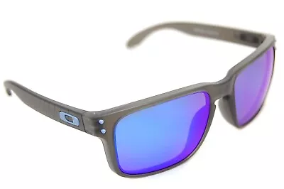 OAKLEY HOLBROOK POLARIZED OO9102-X5 Sunglasses MATTE GREY SMOKE PRIZM SAPPHIRE • $192.87