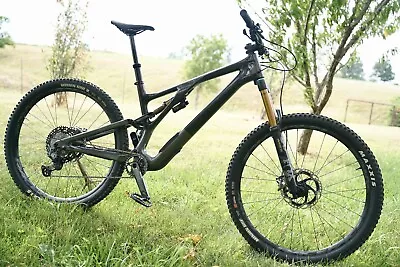 2022 S-Works Stumpjumper Evo S5 Custom Build 29er - XTR Components  • $6500