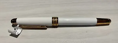 Montblanc Meisterstuck White Classique Rose-Gold Plated Rollerball Pen 113324 • $560