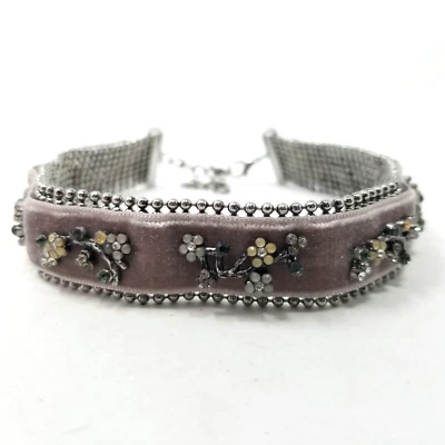 $25 • Buy Zara Floral Velvet Choker Necklace, Gray Purple Color, Estate