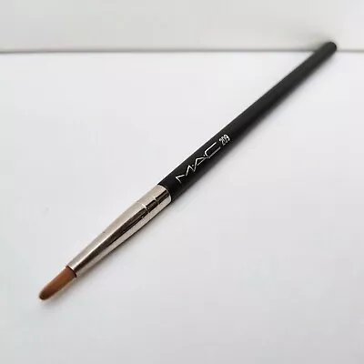 1x MAC 209 Eyeliner Brush Full Size Brand New! • £8.03