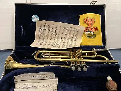 Vintage King 600 Trumpet Musical Instrument USA Case Valve Oil Music Sheets • $200