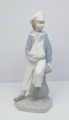 Lladro Retired Sailor Boy Yacht Sail Boat 9  Figurine 4810 MINT • $47.99