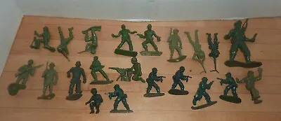 21 Vintage Army Men Toy Soldiers  • $24.95