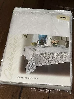 QUAKER LACE Tablecloth WHITE HOUSE  70  X 90 White NEW OLD STOCK Free Shipping • $69.95