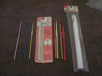 Aluminum Crochet Hooks: E F G H I J K + A Large JIFFY Hook(Plastic) • $14