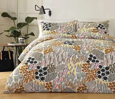 New Marimekko Pieni Letto King  Comforter Set  Comforter & Shams  • $150